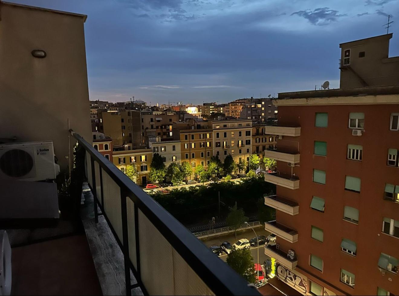 Lucian Dreams * Roma